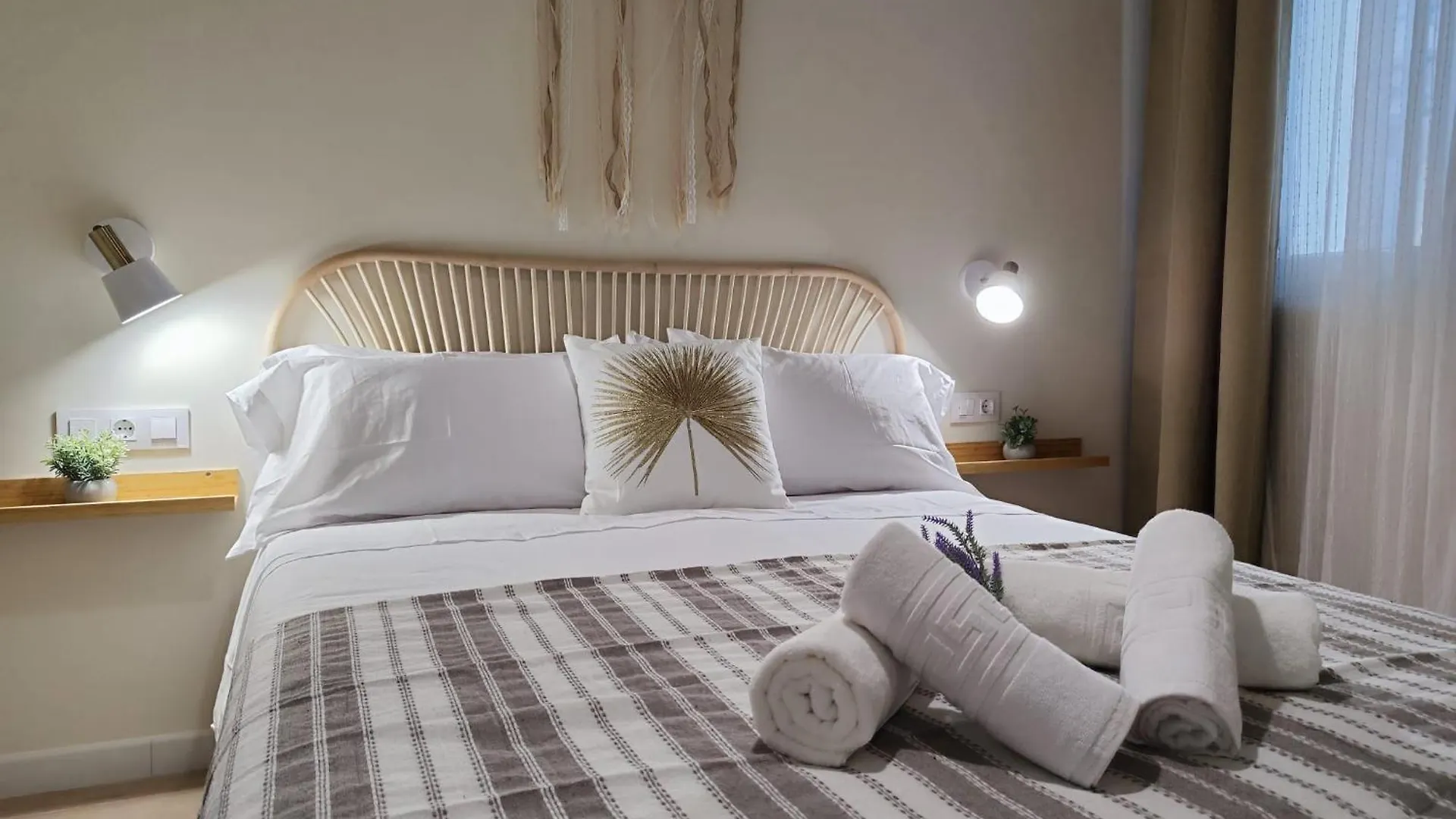 Apartamento La Concha Little Apartments Cadiz Spain